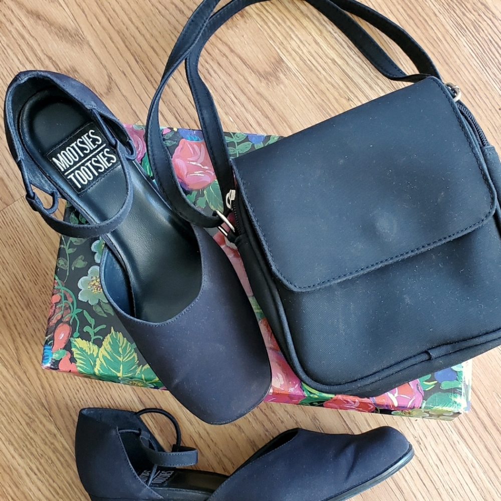 Mootsie Tootsies Shoes w Bag